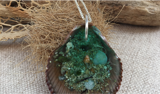 collares